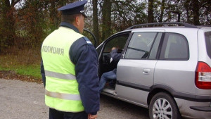 Tispol в Хасковско продължава Провериха още 104 коли