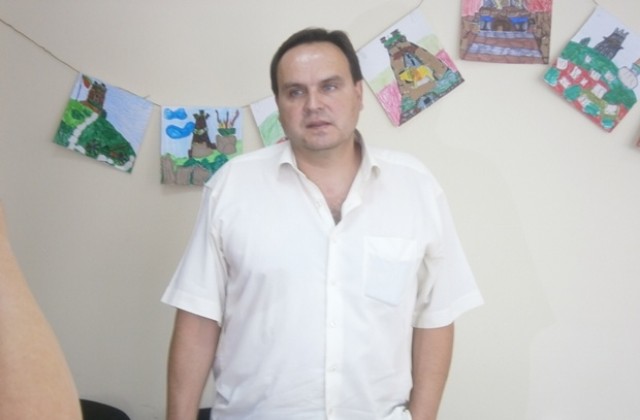 Граждани и фирми от Габрово и Севлиево спасяват тържествата на Шипка