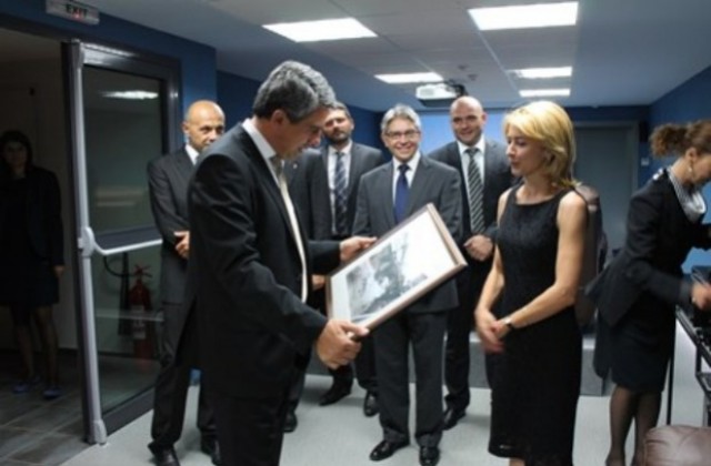 Президентът става посредник за среща между премиера и кметовете на наводнените общини