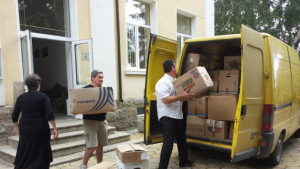 Пакетите с помощи от Казанлък заминаха за Мизия