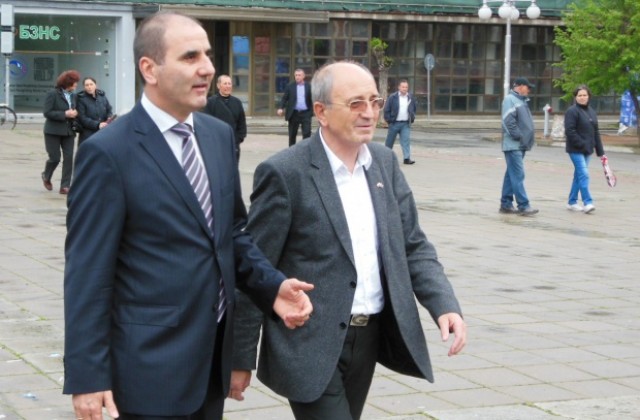 ГЕРБ разчита на Кирил Калфин да победи Мая Манолова в Кюстендил