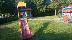 Започва втората кампания по дезакаризация на тревните площи