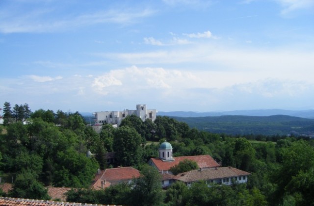 Температурите още нагоре