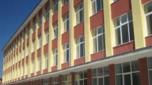 Над 400 000 лeва вложени в ремонти на училища и