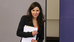 Вицепремиерът Илияна Цанова ще представи доклад за изпълнение на оперативните