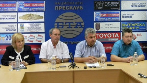 Трима съветници сформираха нова група в Общинския съвет на В