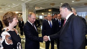 Порошенко залага на войната