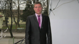 Помогнете на Ангел