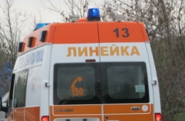 Младеж „паркира“ в товарен автомобил