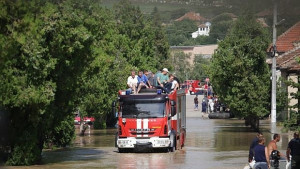 Врачани помагат за почистване на училищата в Мизия