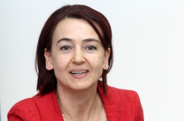 Служебният екоминистър ще обясни за решението за проучване на нефт и газ в Добруджа