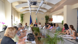 64 хиляди първолаци в училищe