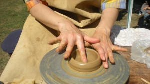 Международният панаир на занаятите започва днес в АЕК Етър