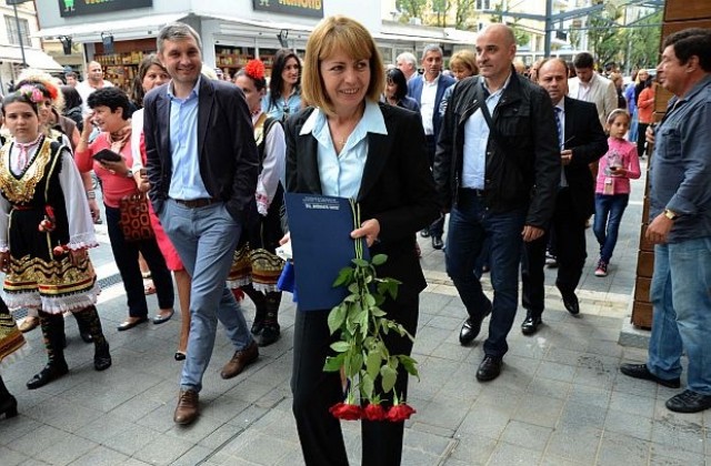 Има частично повишаване на нивото на р. Искър в район Нови Искър, заяви Фандъкова