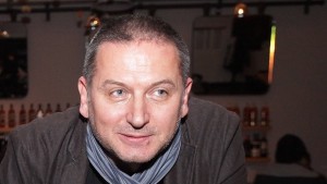 Георги Господинов получава Вазовата литературна награда тази вечер