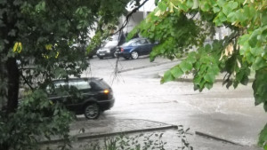 25 души от областта са евакуирани над 300 са получените