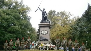 Проф СтойковОтричащи и разединени никога няма да изградим европейска България