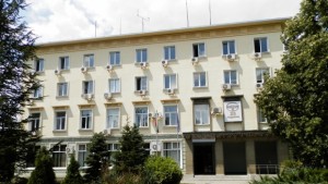 Повишават работата на служителите в община Тунджа