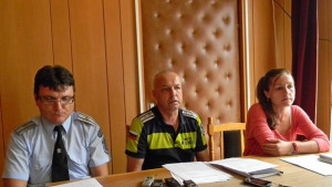 Установиха пропуски в охраната на училищата и пътната маркировка преди