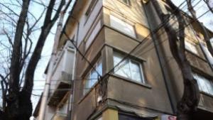 Общината премахна 10 км незаконни кабели