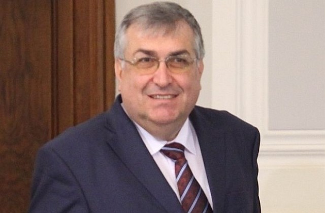 Близнашки: БНБ си е затваряла очите не само за КТБ