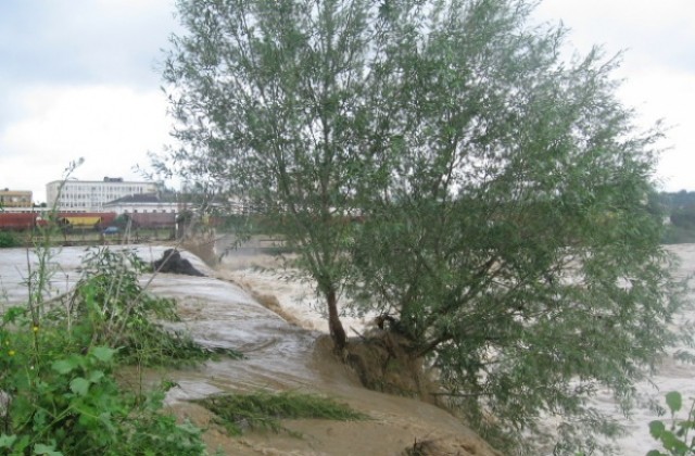 Има вариант България да вземе европари за бедствията, но правителството трябва да се задейства веднага
