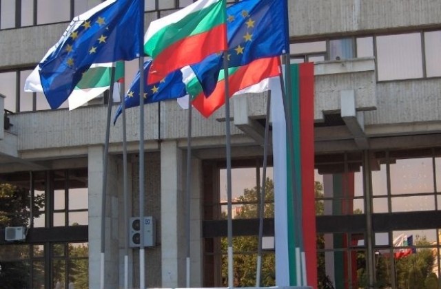 Електронният прием в градините спира за 3 часа