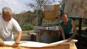 Кандидатдепутатите от ГЕРБ помагат на пострадали в димитровградското село Странско