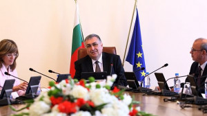 Кабинетът отпусна 750 млн лв за проекти по спрените европрограми
