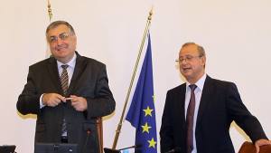 Осигуряват над 123 млн евро за подпомагане на найбедните от