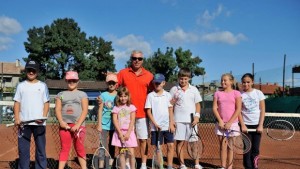 Турнир за любителите на тениса на корт в Кюстендил