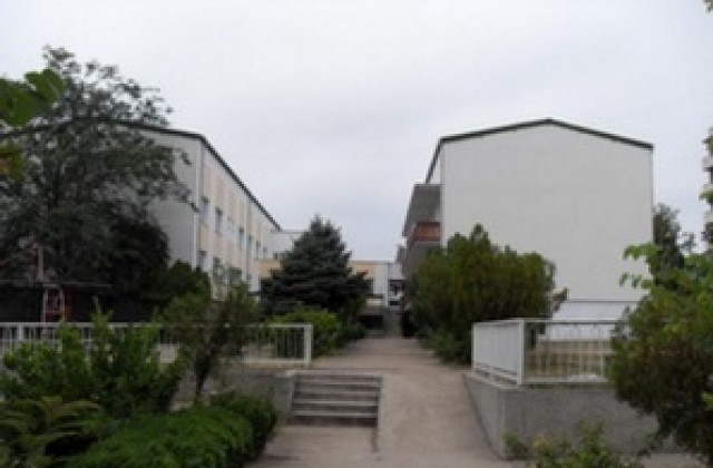 ПУ Теодосий Търновски с изнесени паралелки за деца с увреждания в Г. Оряховица