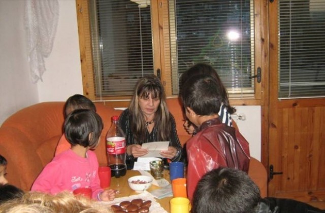 Ротари клуб с дарение за децата от ЦНСТ „Малък групов дом”