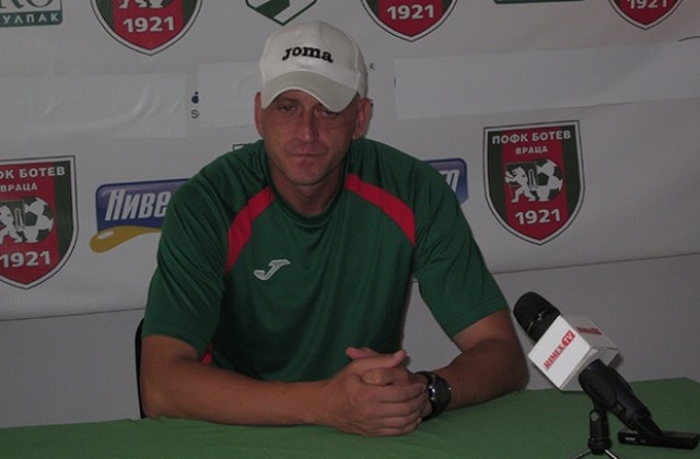 Юноши ще попълнят отбора на Ботев за мача в Бургас