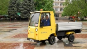 Обществена поръчка за електромобил и ел мотоциклети откри Община Ловеч