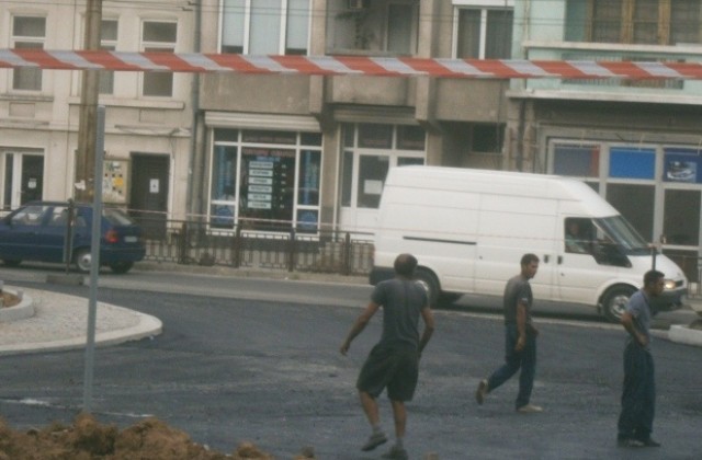 Нова временна организация на движението в района на Консултативна поликлиника