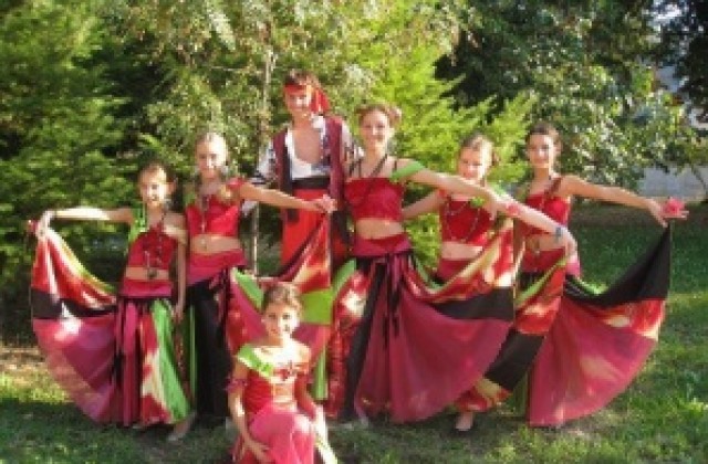 Танцова феерия под Хисарлъка събира танцьори от цялата страна за 4-ти път