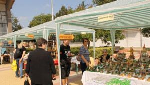 Продължава Панаирът на занаятите Избират найатрактивния