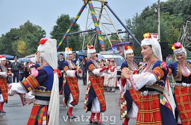 Над 110 фирми пристигнаха за врачанския панаир
