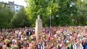 С фитнес на открито и нова лекоатлетическа писта ОУ Бачо