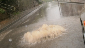 Близо 1000 отводнителни шахти почистени във В Търново