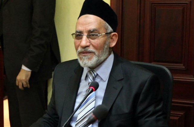Египет осъди лидера Мюсюлманските братя на доживотен затвор