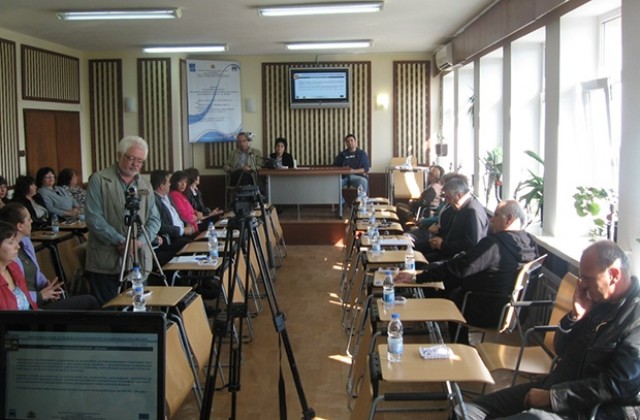 Обсъдиха Интегрираният план за градско възстановяване и развитие на гр. Мездра за периода 2014 - 2020 г.