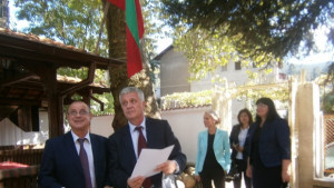 Министър ХристосковУвеличават се болничните в областта