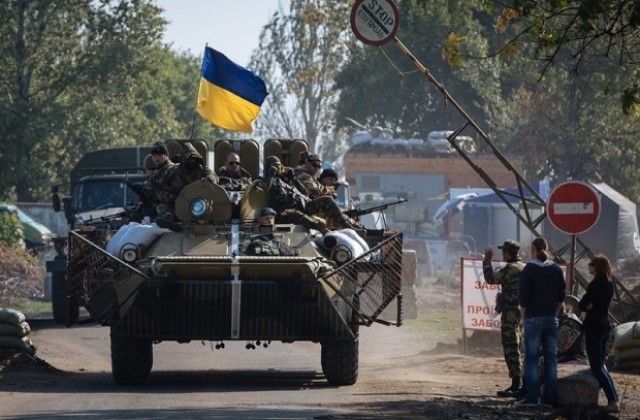 Оръжеен завод близо до Донецк избухна след артилерийски обстрел