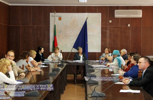 Възстановка на древни ритуали правят край Неолитните жилища в нощта на изкуствата