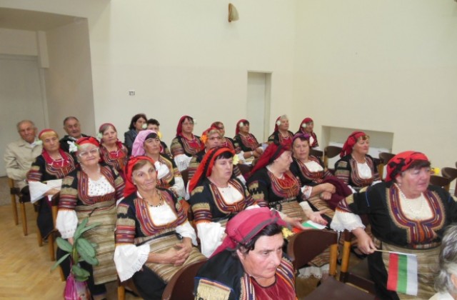 Жените от Соволяно и Слокощица с първите награди от първия фестивал на пенсионерските клубове