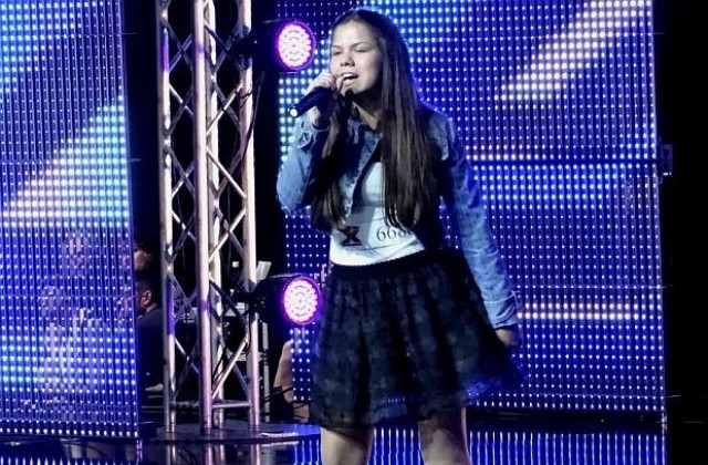Църковен певец и Кончита Вурст превземат сцената на X Factor