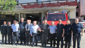 Пожарната в Ловеч получи две коли дарение от чужбина