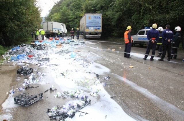 Водач на камион загина при тежка катастрофа на изхода на В. Търново
